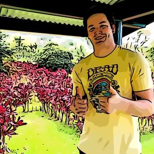 Meet your Posher, Nicholas